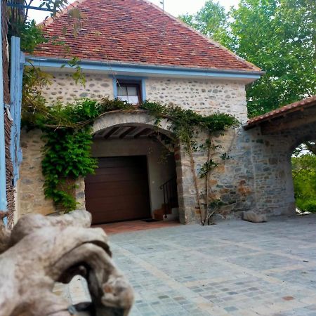 Апартаменты Entre Galets Sauveterre-de-Bearn Экстерьер фото